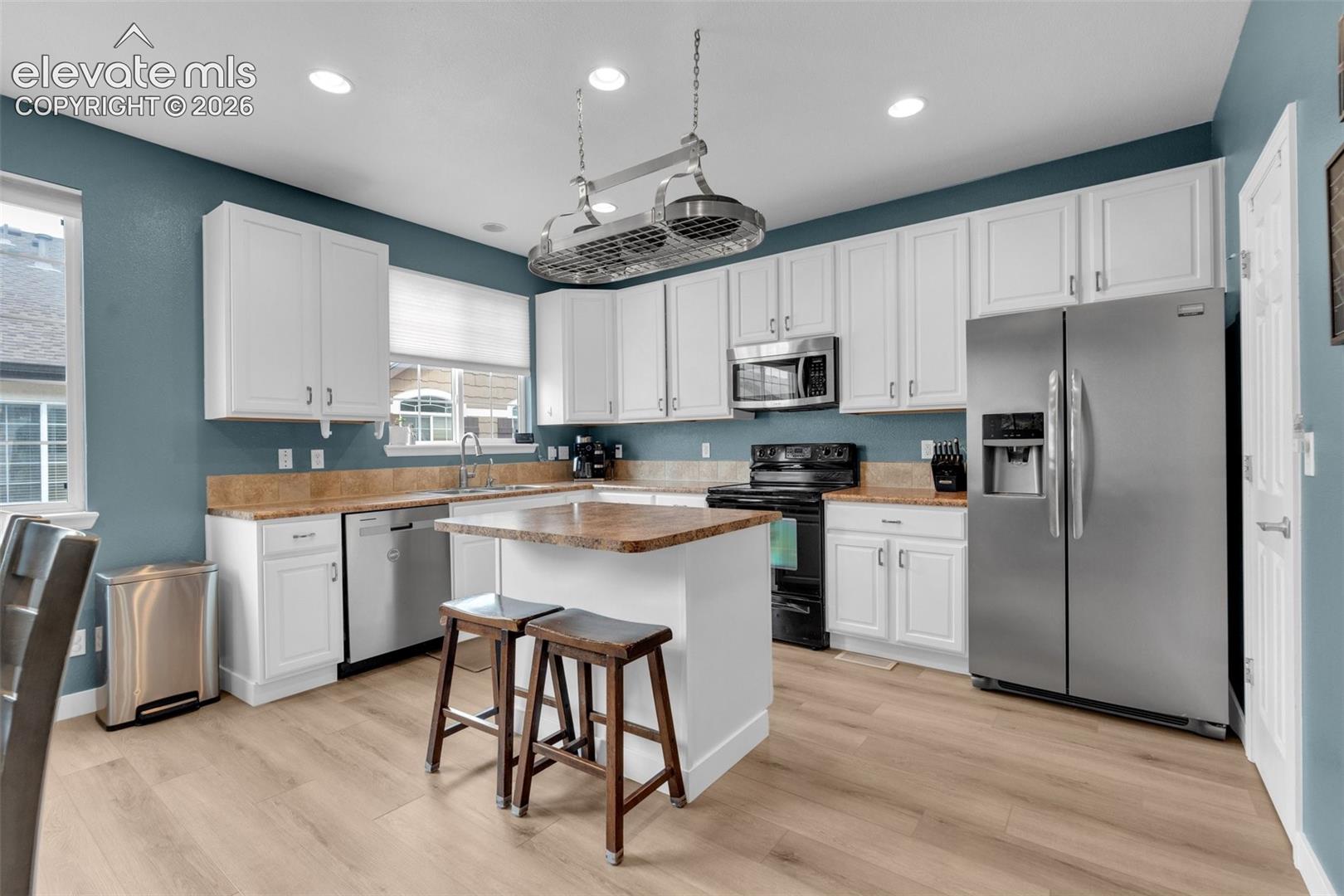 Kitchen with Island
