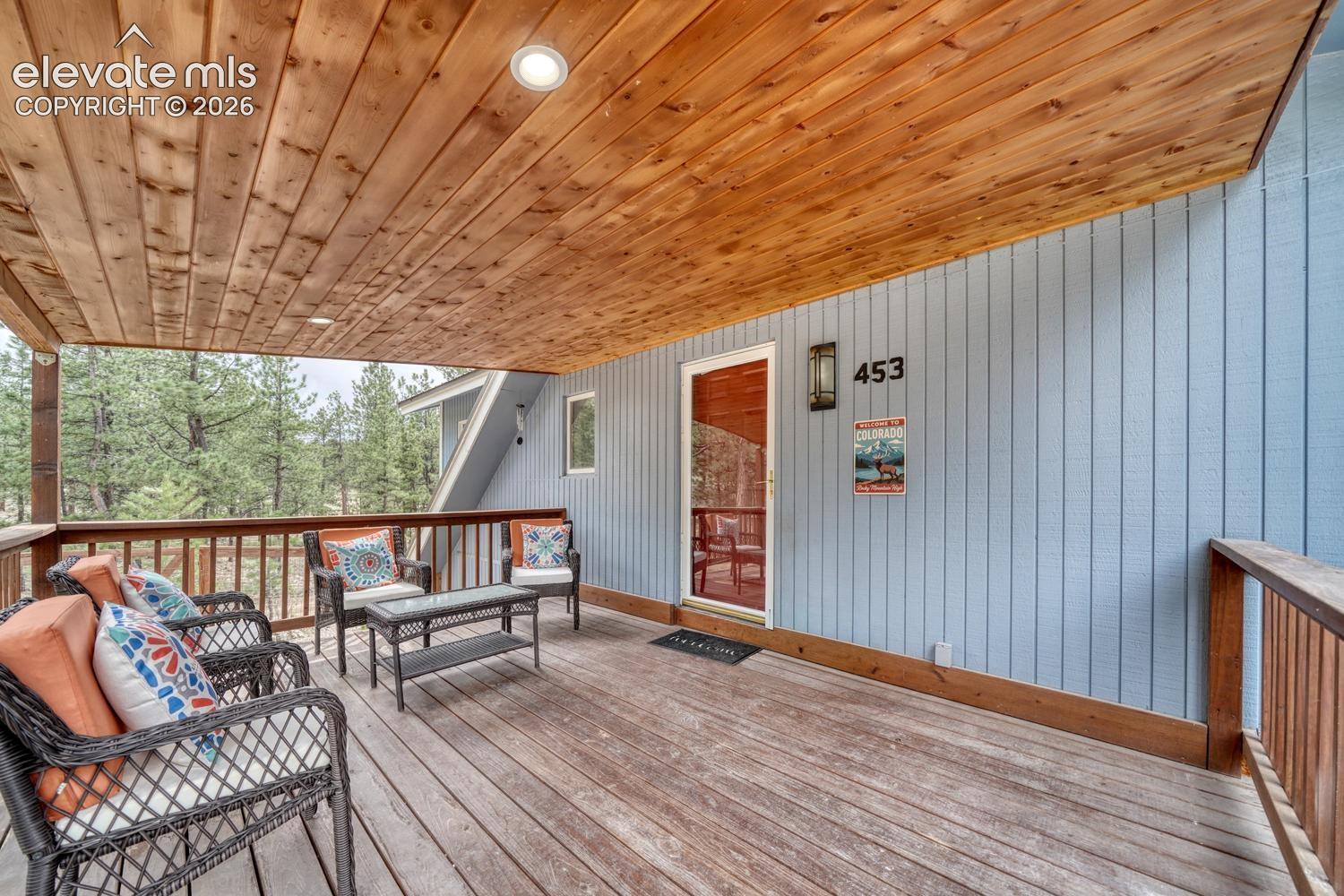 453 Black Fawn Ln, Westcliffe, CO 81252