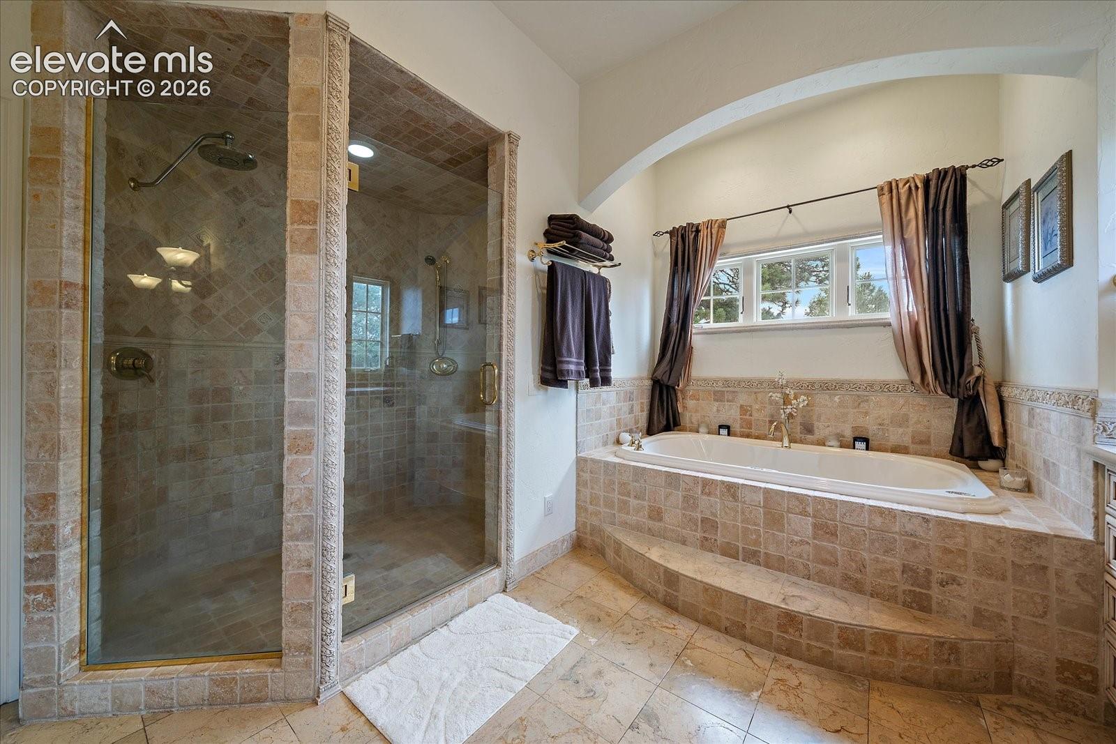 Photo 23 of 1175 Castle Pointe Drive, Castle Rock