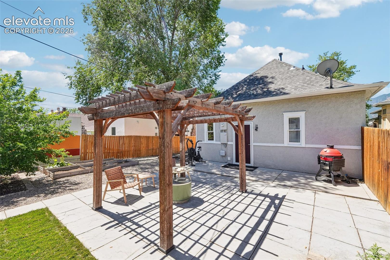 Back patio with pergola