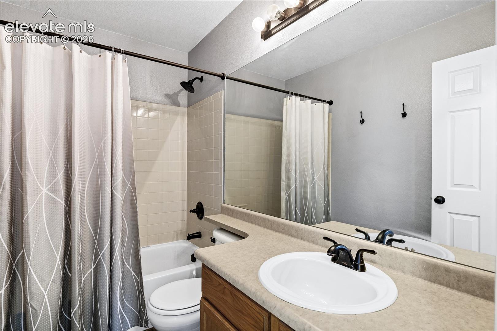 Photo 18 of 4262 Knollvale Drive, Colorado Springs