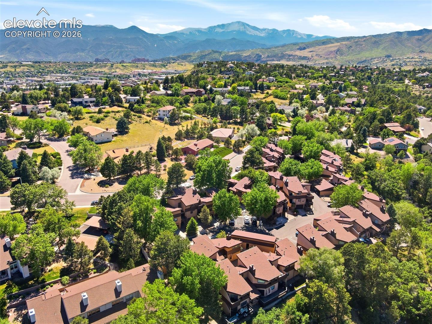 806 Pebblewood Dr, Colorado Springs, CO 80919