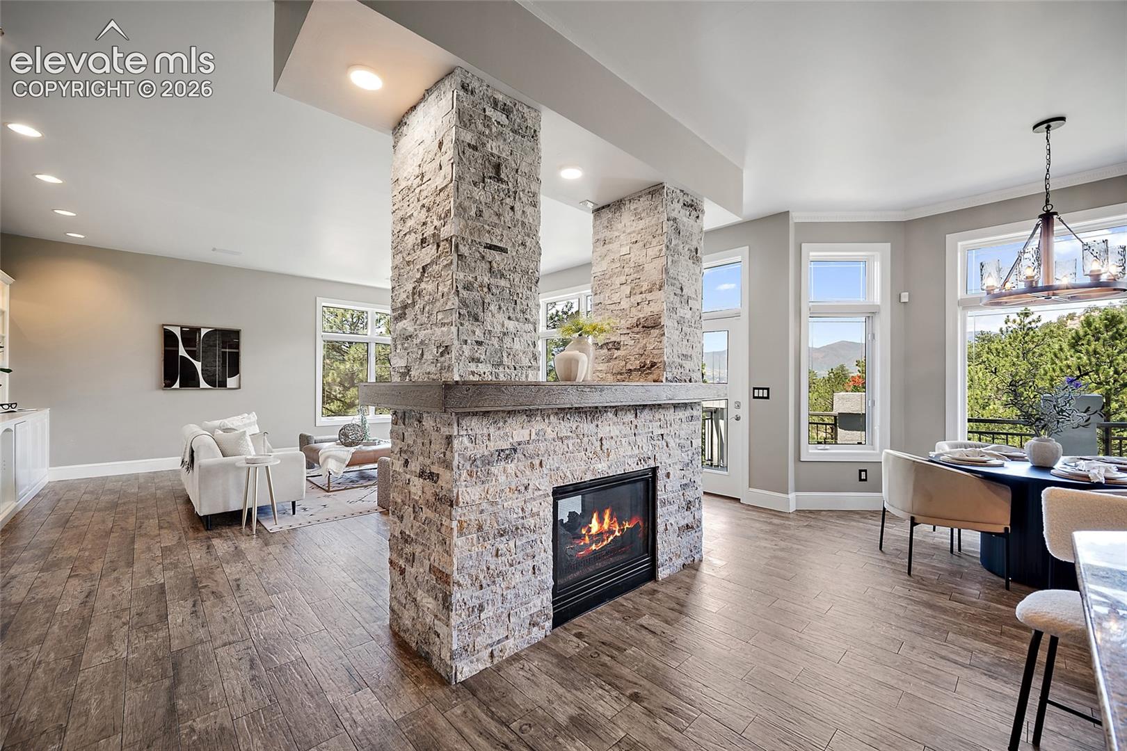 6230 Spurwood Dr, Colorado Springs, CO 80918