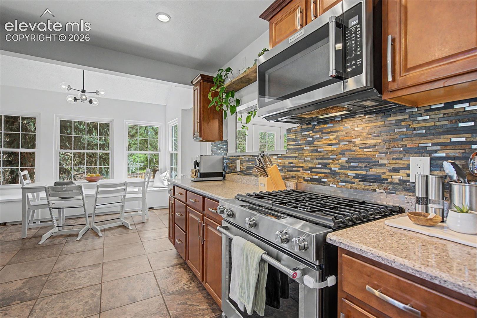 Photo 15 of 540 Grey Eagle Drive, Colorado Springs