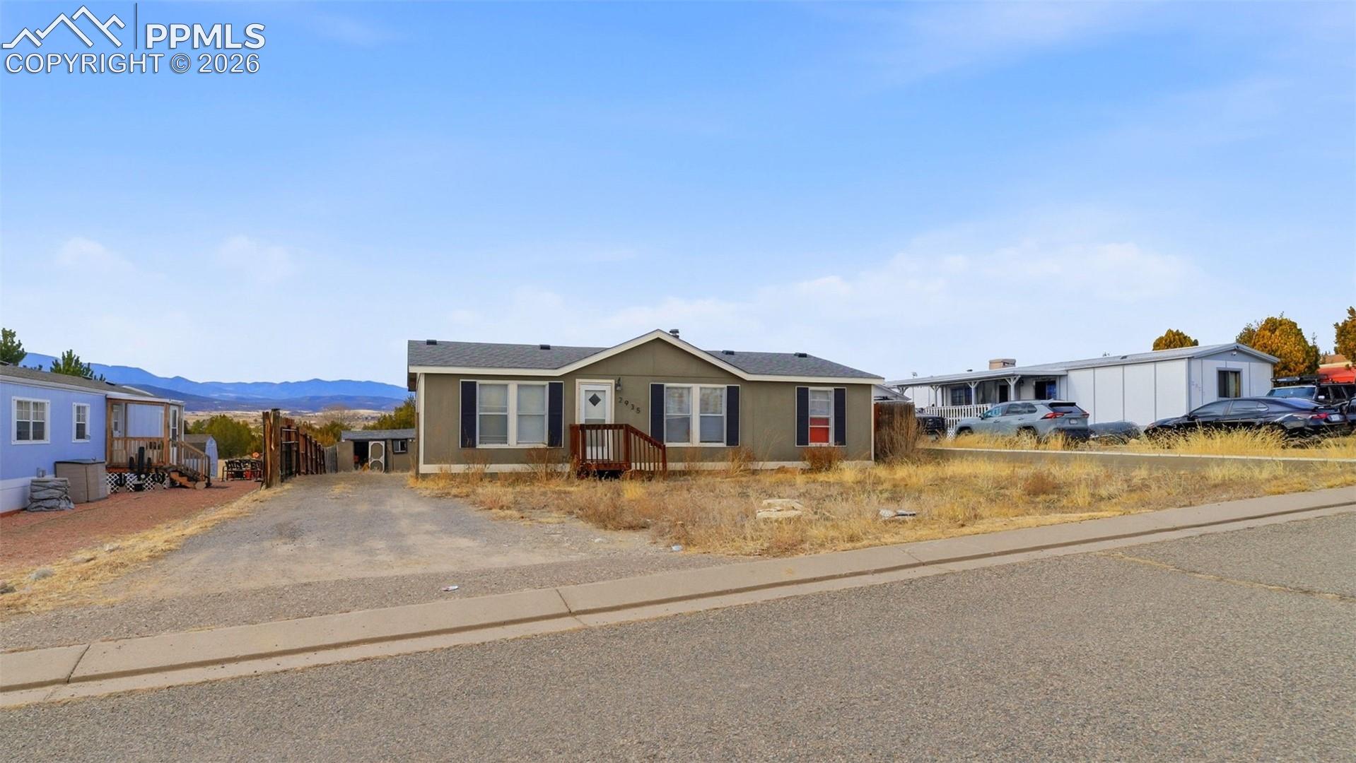 Photo 6 of 2935 Blue Spruce Drive, Colorado City