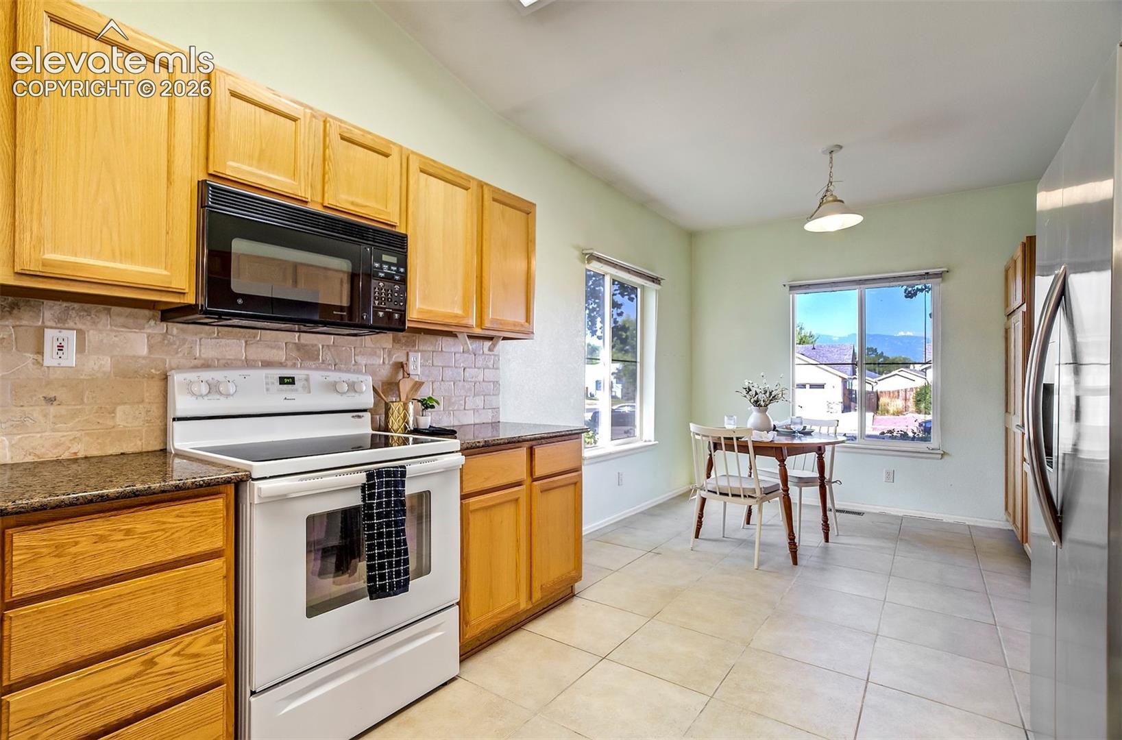 Photo 10 of 625 Golden Eagle Drive, Colorado Springs