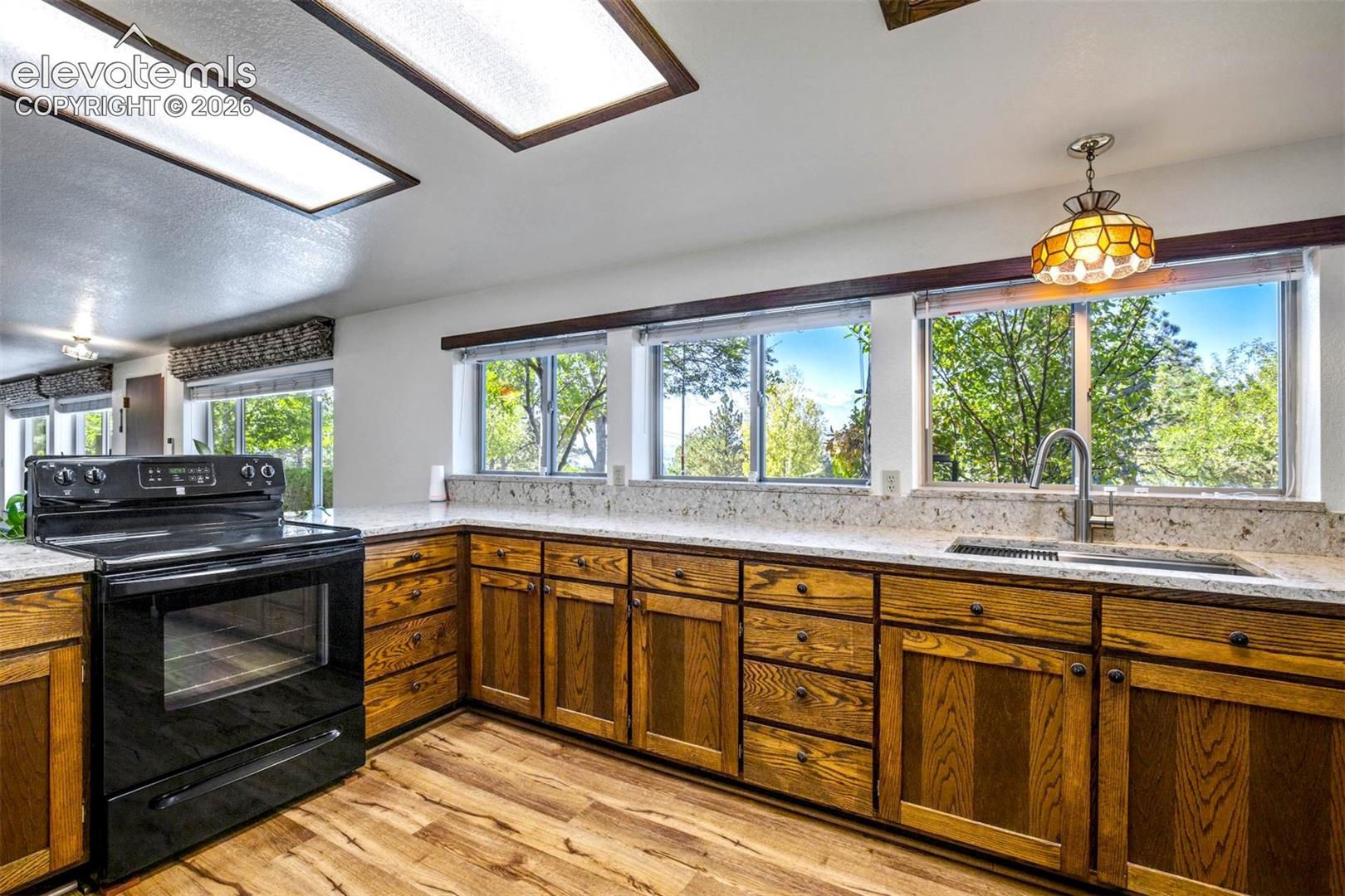 Photo 13 of 875 Eagle Rock Road, Colorado Springs