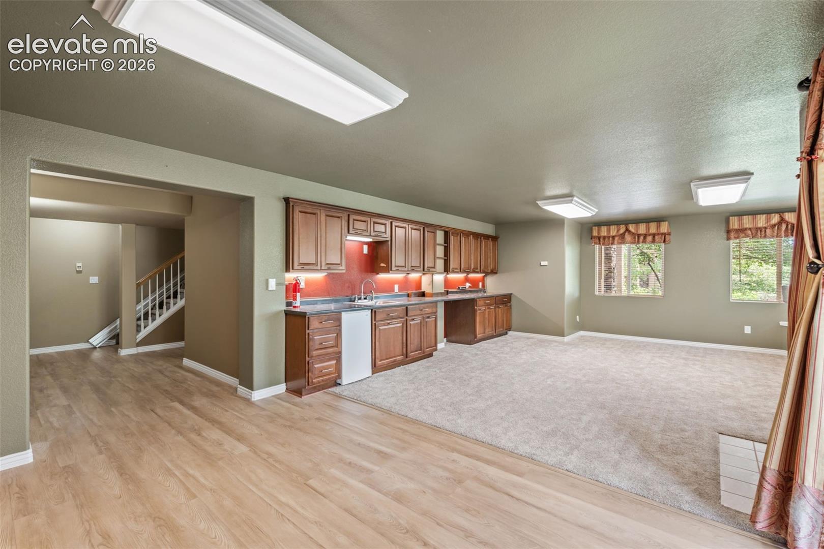 Photo 23 of 1992 London Carriage Grove, Colorado Springs