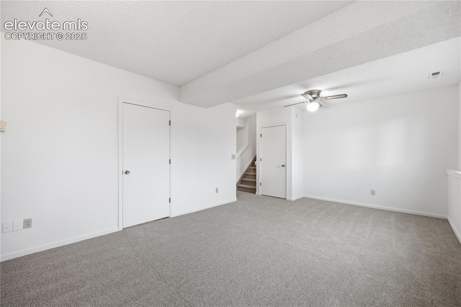 Photo 21 of 912 Amsterdam Drive, Colorado Springs