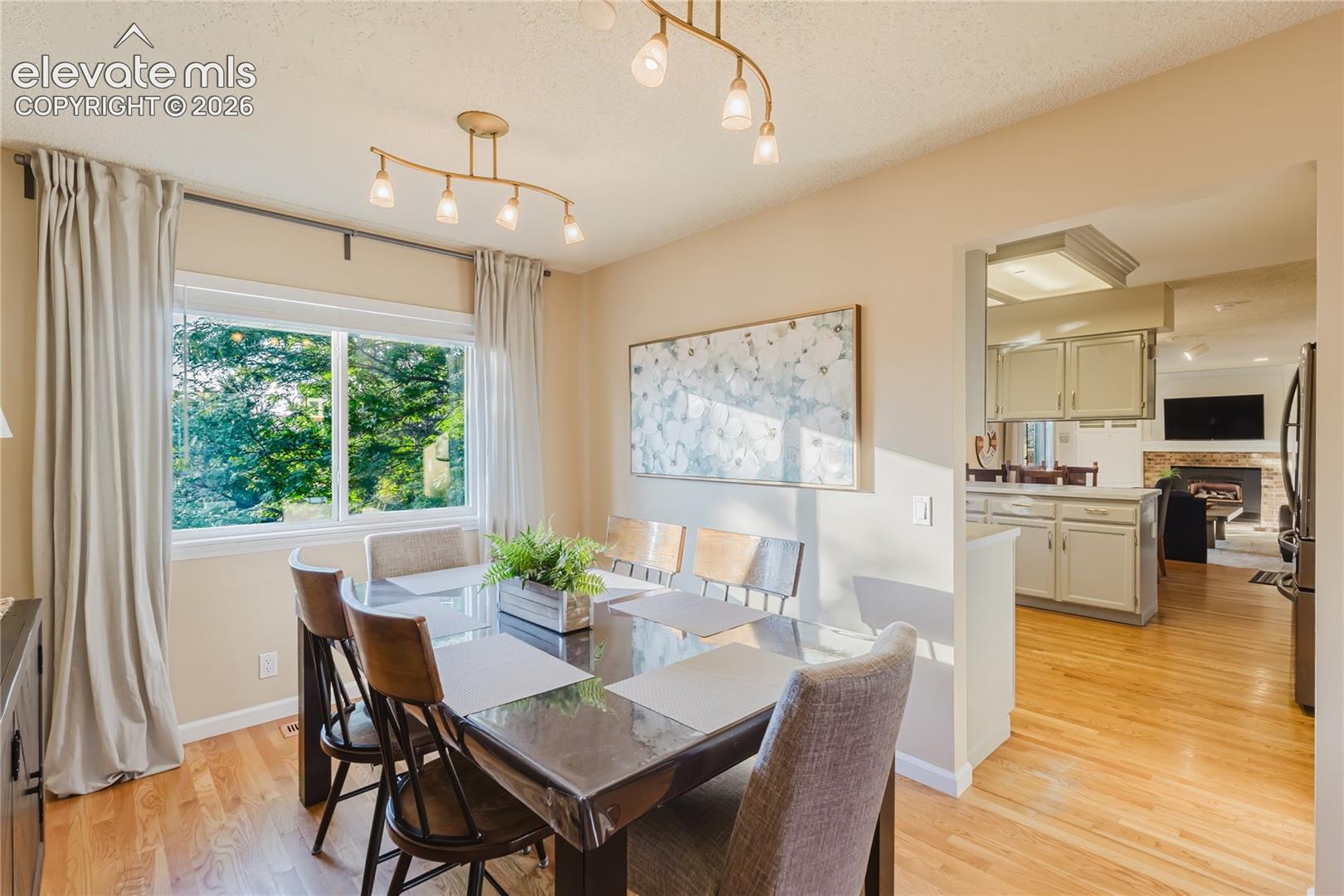 Photo 13 of 8720 Anglewood Court, Colorado Springs