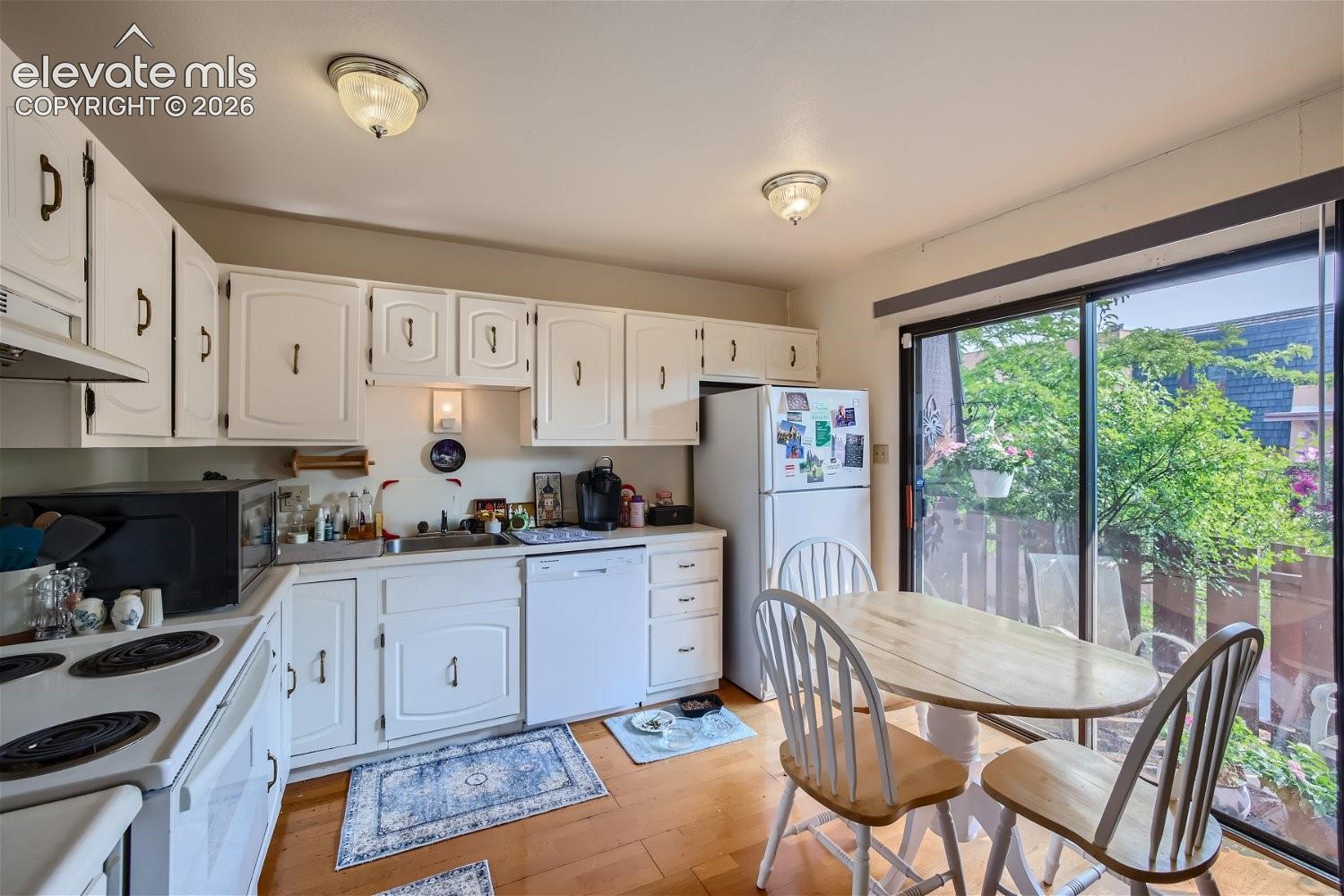 Photo 7 of 2913 Mesa Road #A, Colorado Springs