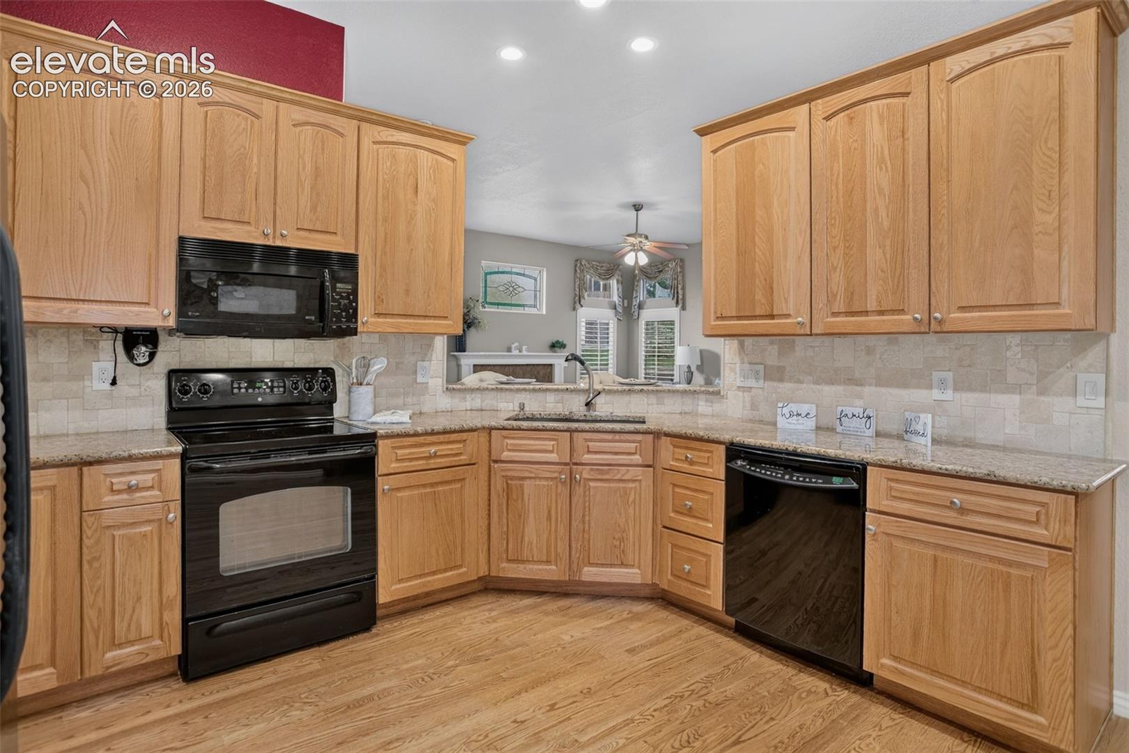 Photo 11 of 9659 Carriage Creek Point, Colorado Springs