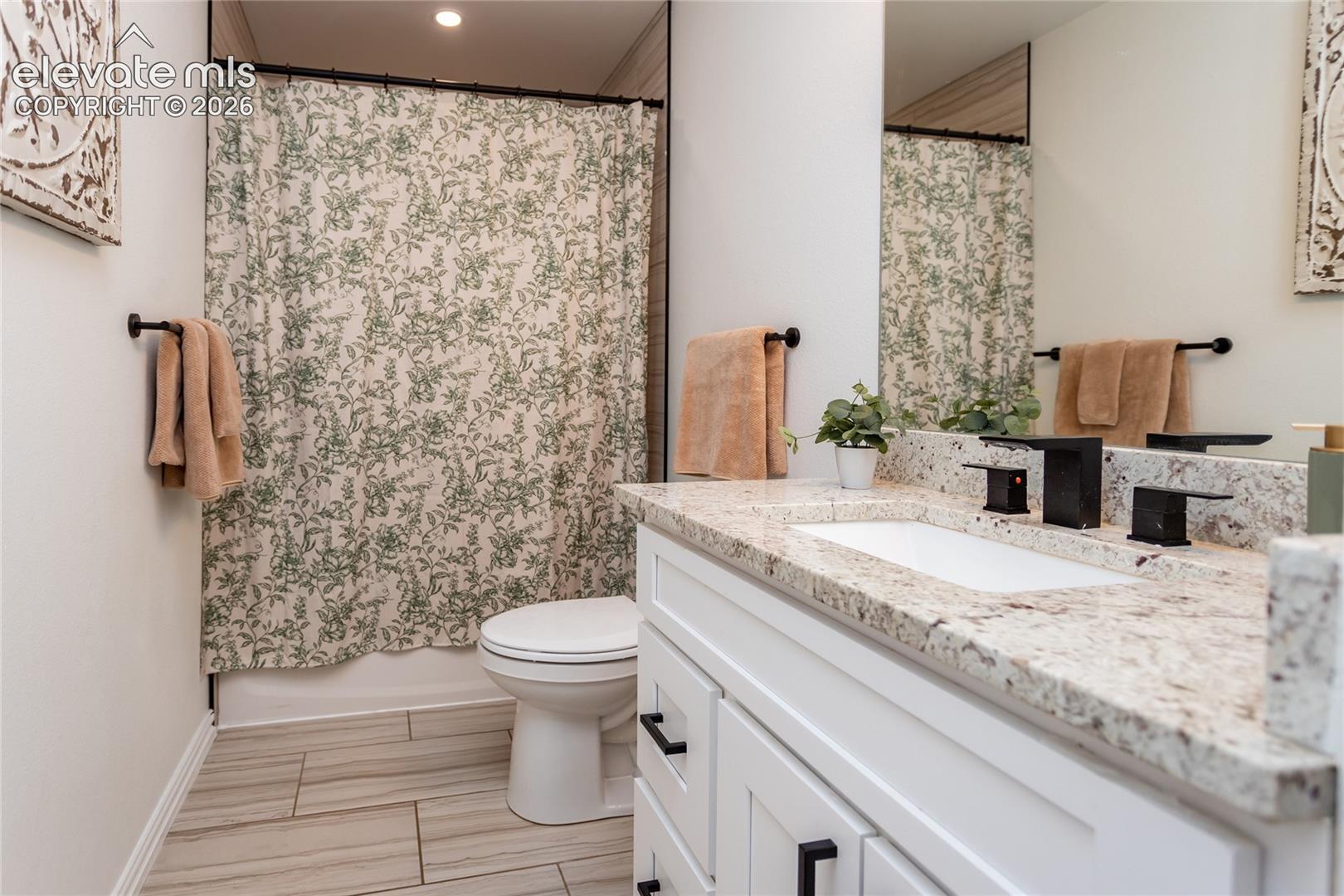 Main Bath.