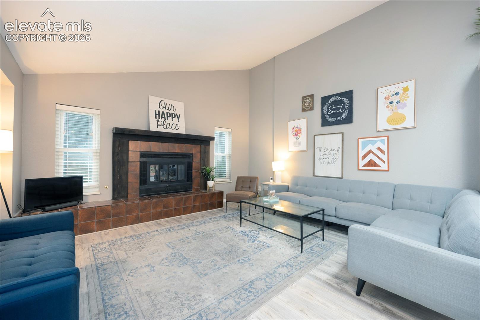 975 Tari Dr, Colorado Springs, CO 80921