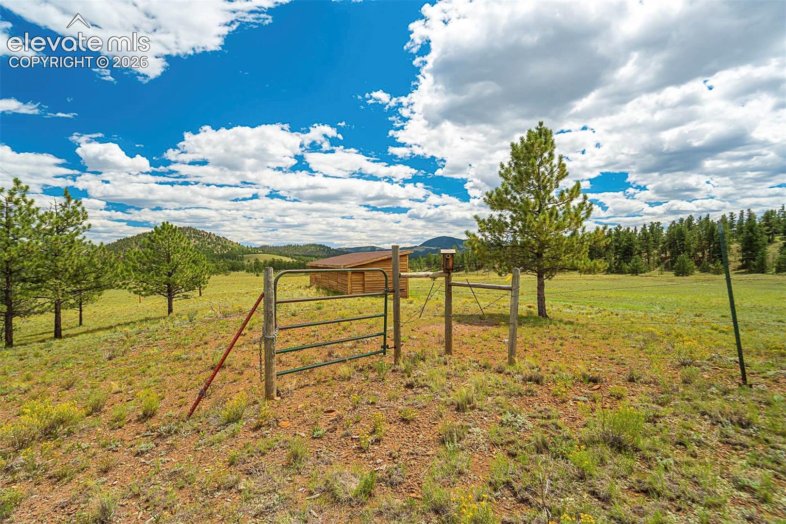 Photo 43 of 994 Deer Lane, Guffey