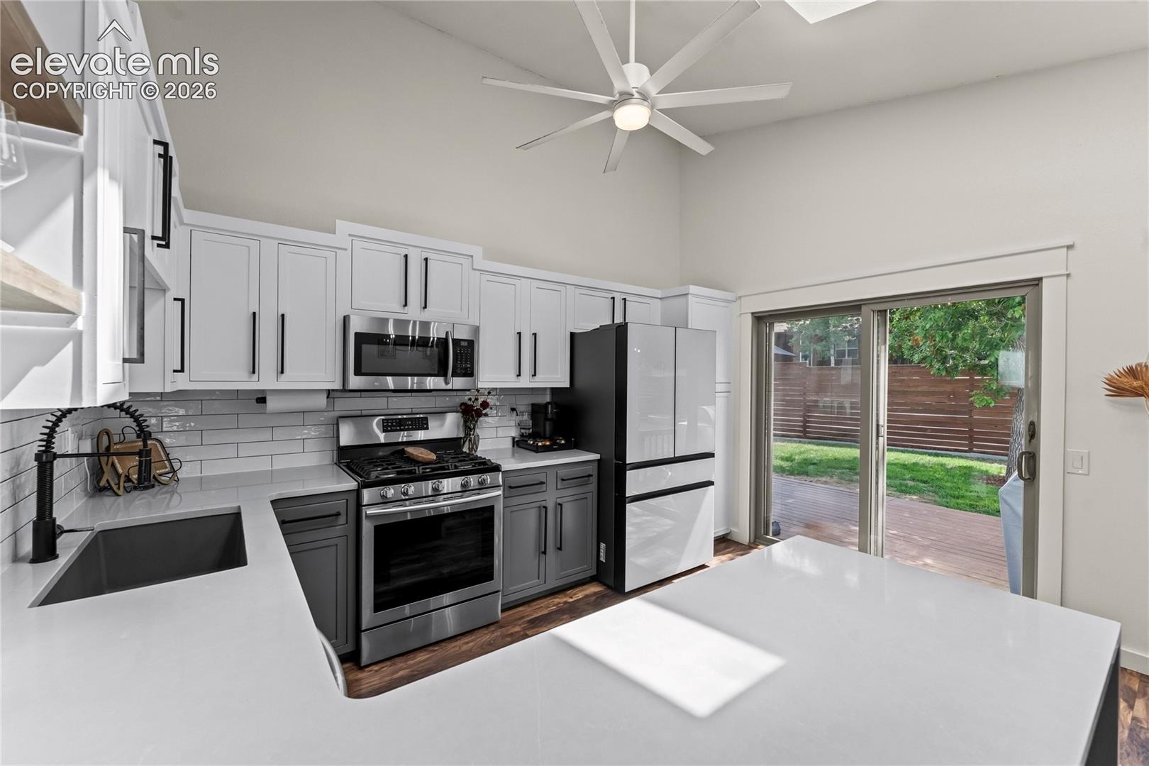 Photo 14 of 3415 Cedarlawn Drive, Colorado Springs