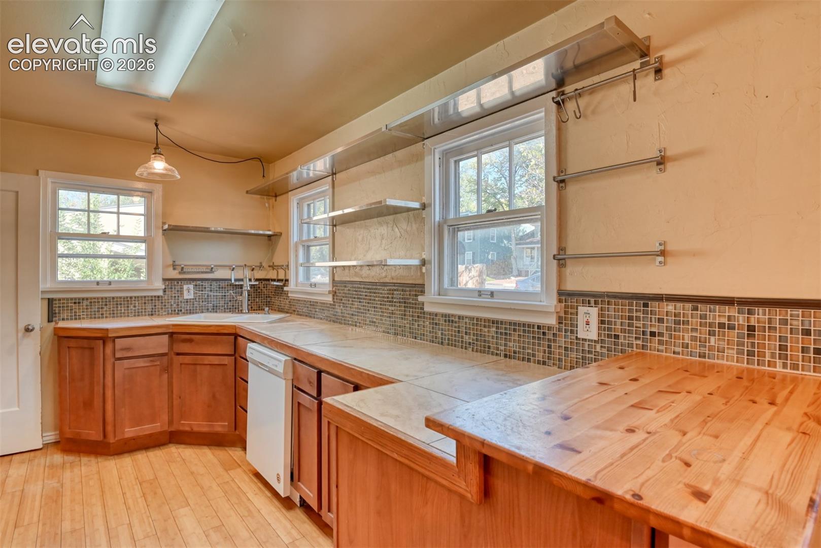 Photo 8 of 1119 W Kiowa Street, Colorado Springs