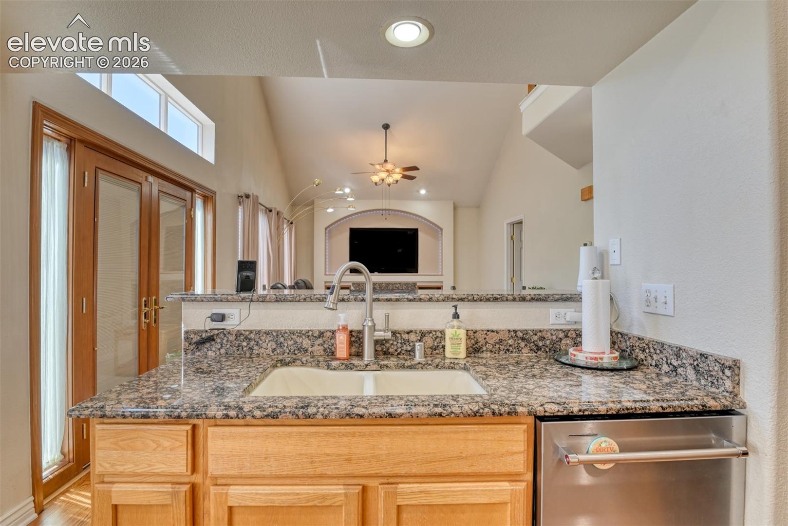 6019 Mapleton Dr, Colorado Springs, CO 80918