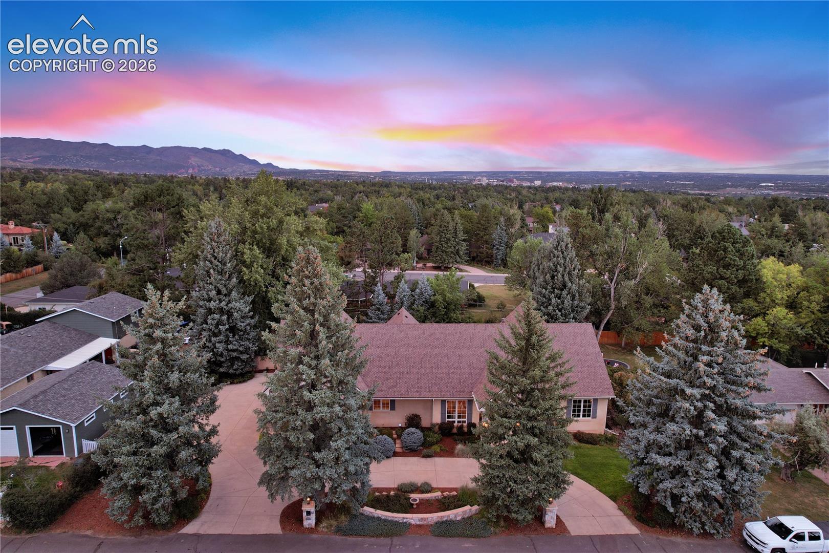 5 Sequoyah Rd, Colorado Springs, CO 80906