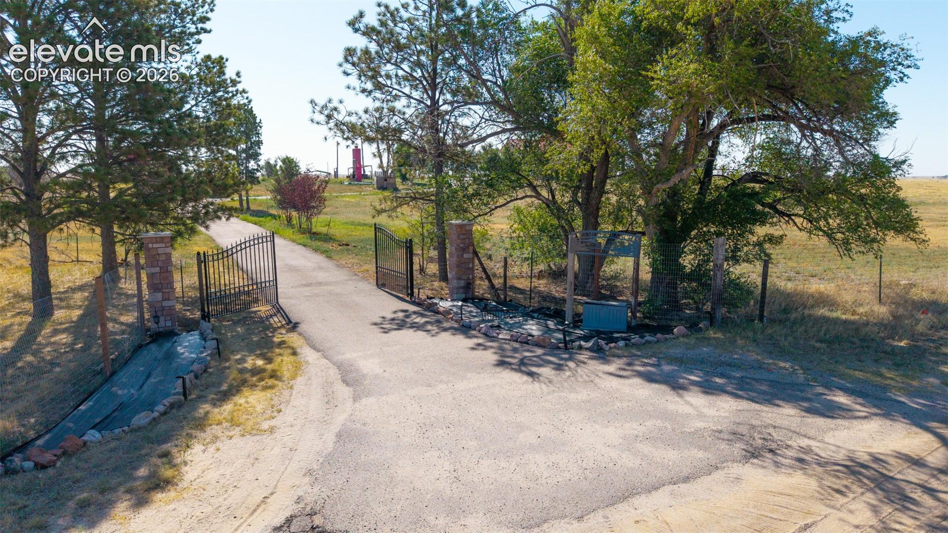 Photo 49 of 8450 S Edison Road, Yoder