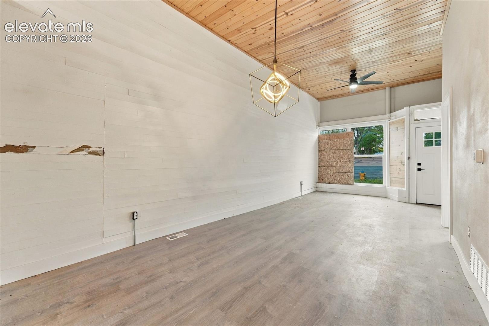 Photo 10 of 412 E St Vrain Street, Colorado Springs