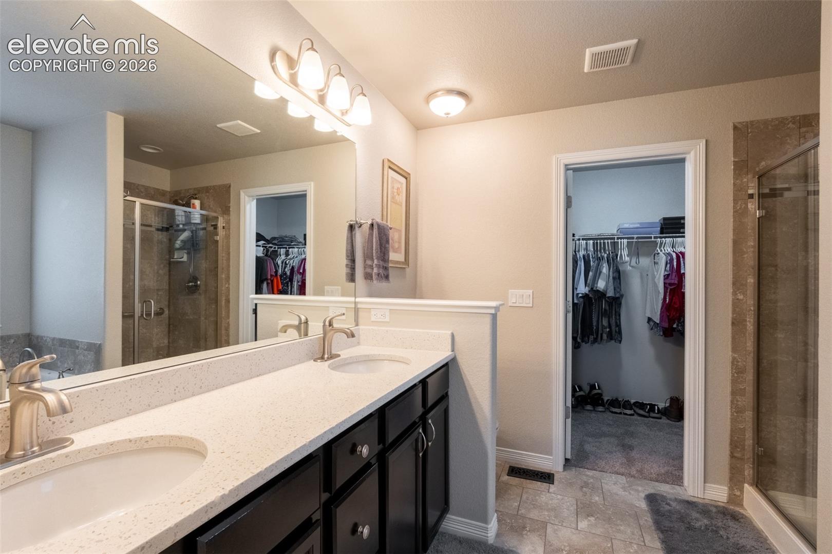 Primary bathroom (full)- main floor