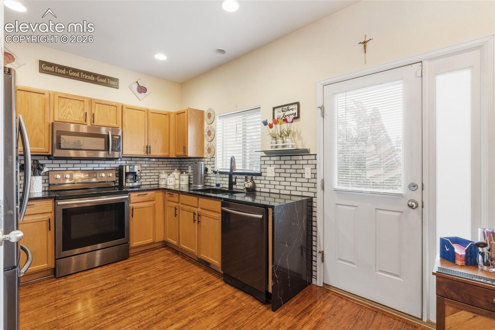 Photo 12 of 2044 Creekridge Point, Colorado Springs