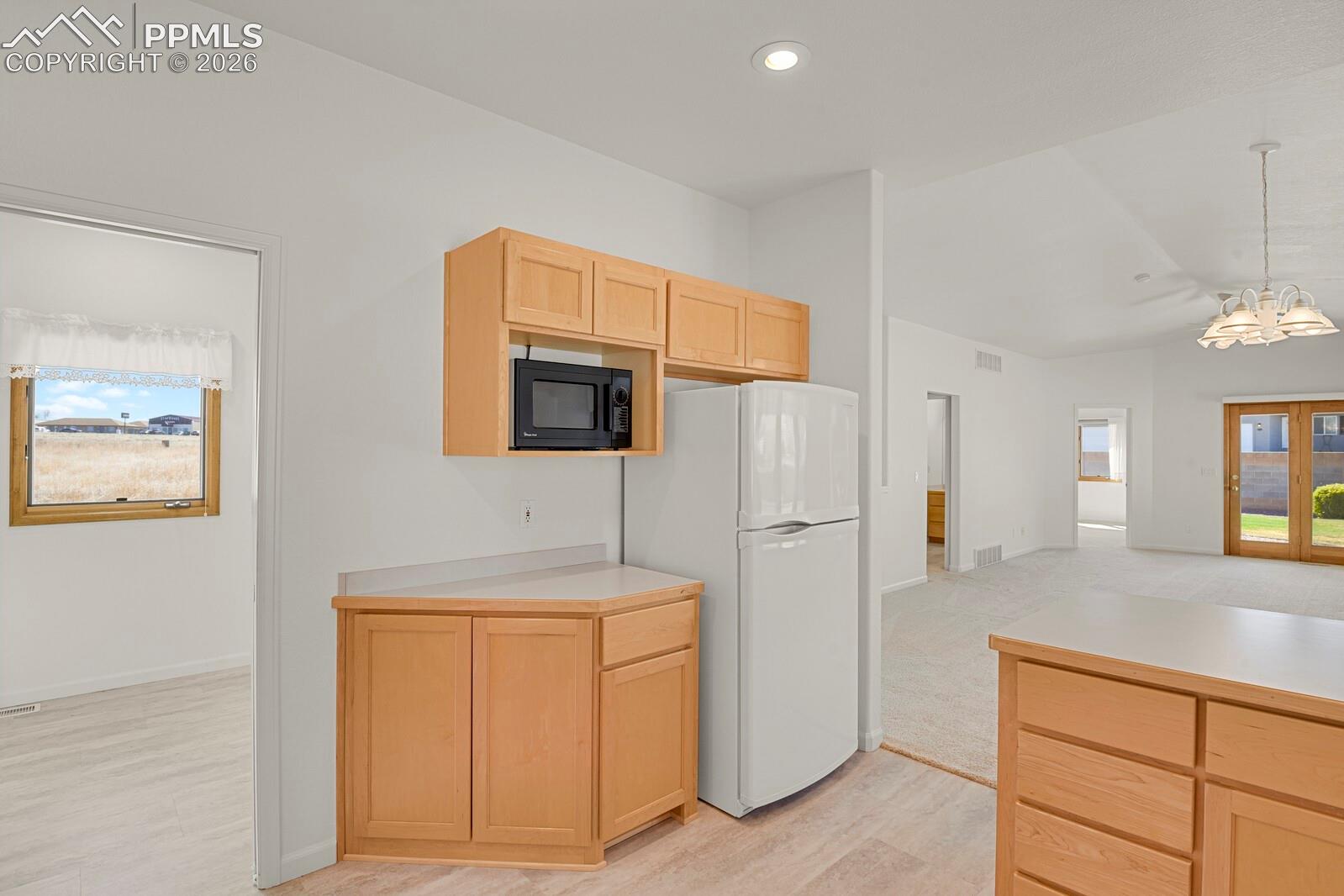 Photo 11 of 470 S Soaring Eagle Drive, Pueblo