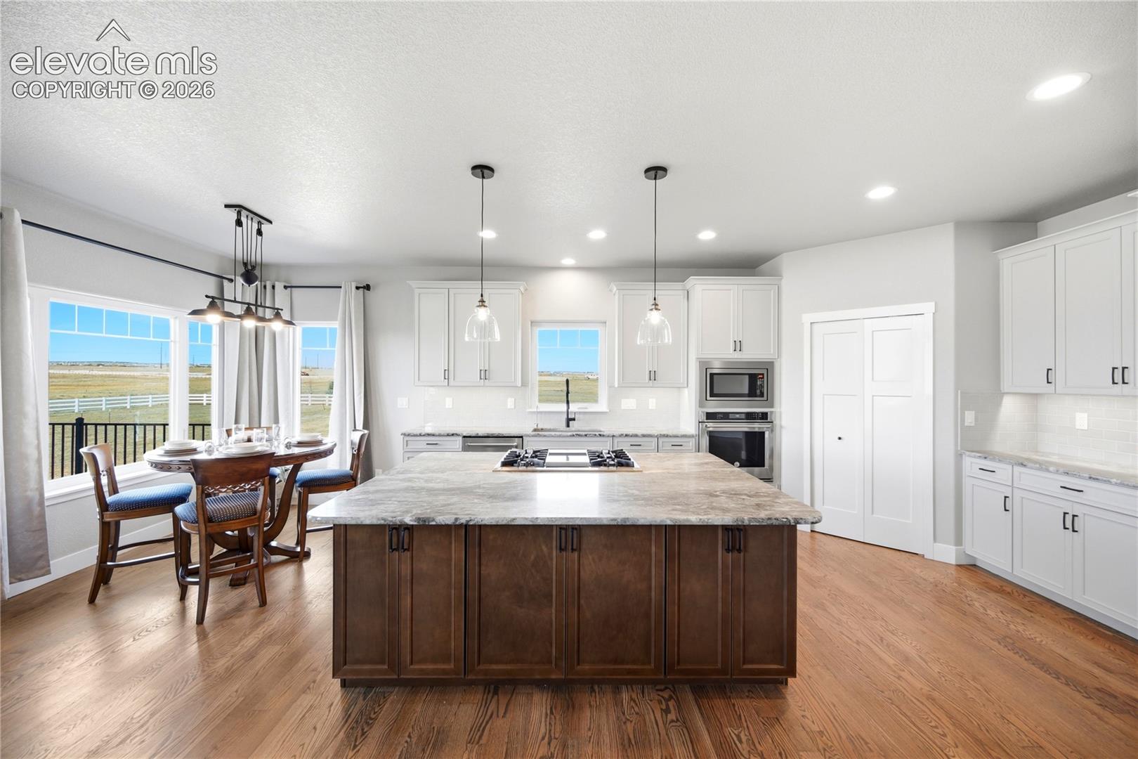 Photo 10 of 16525 Judge Orr Road, Peyton
