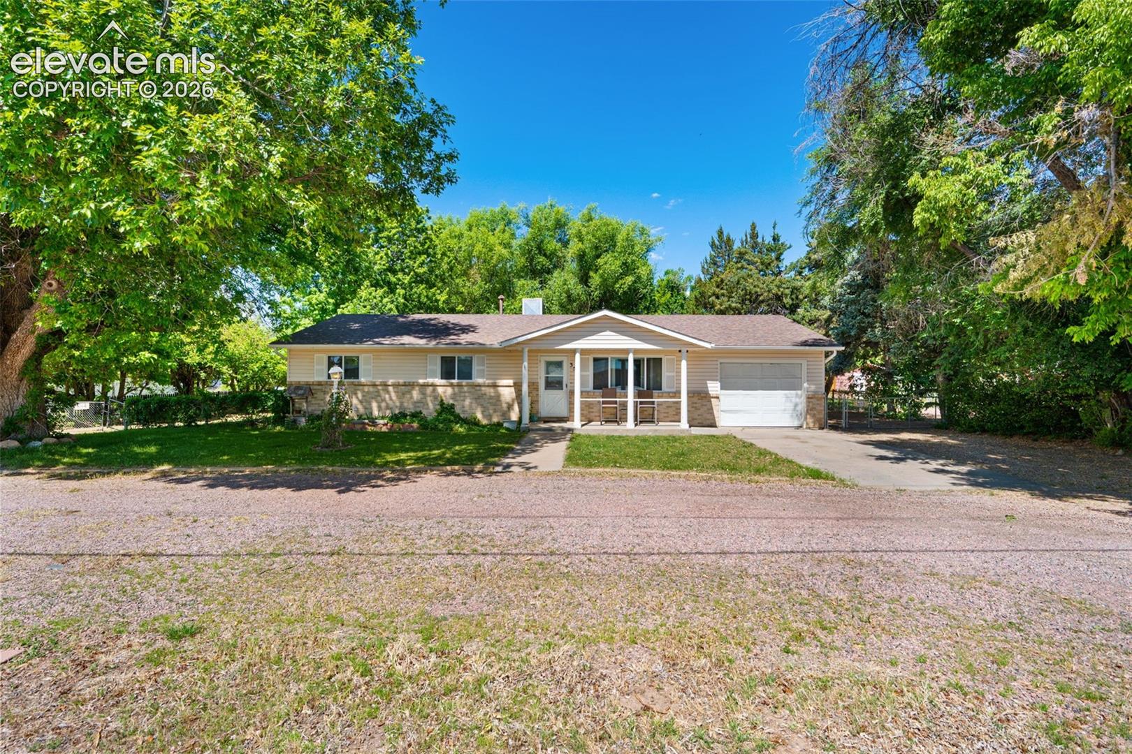 353 Dozier Ave, Canon City, CO 81212