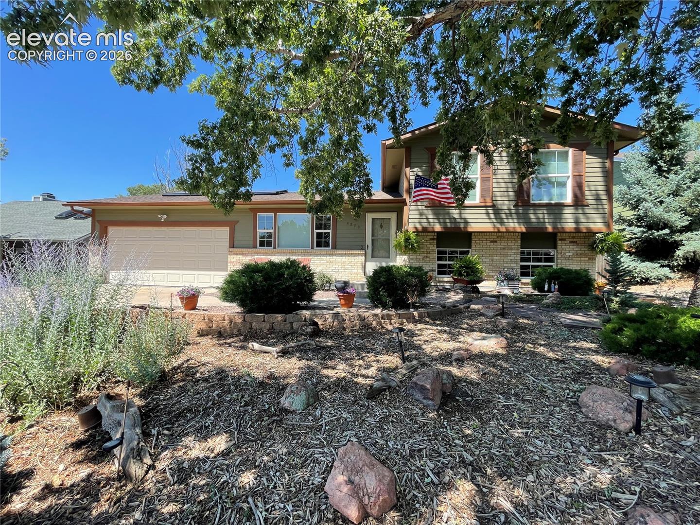6870 Riverwood Ln, Colorado Springs, CO 80918