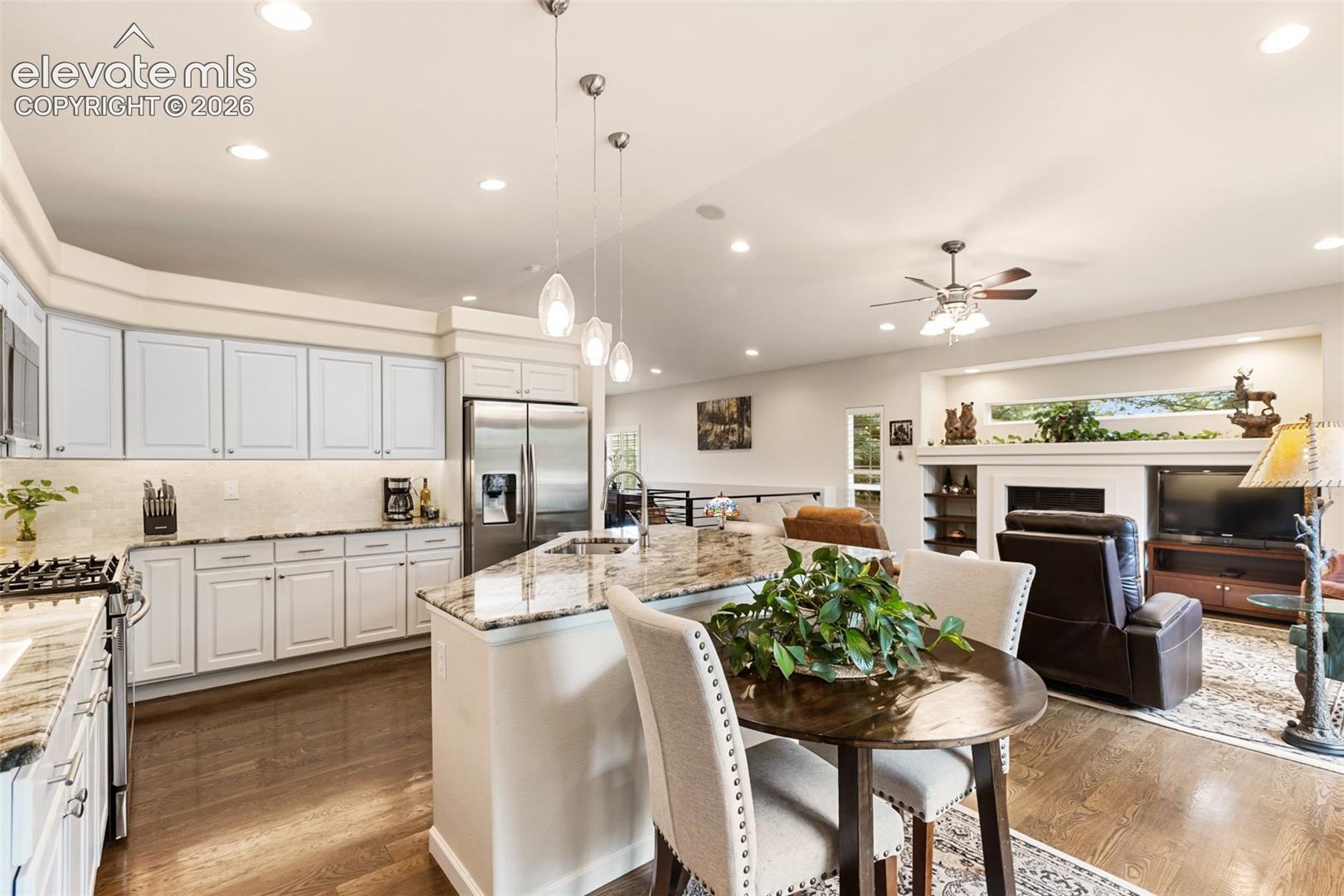 Photo 16 of 3385 Hollycrest Drive, Colorado Springs