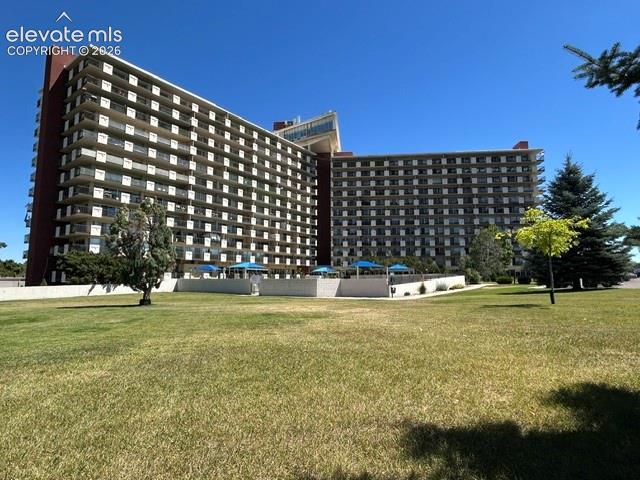 411 Lakewood Circle Unit: B-428