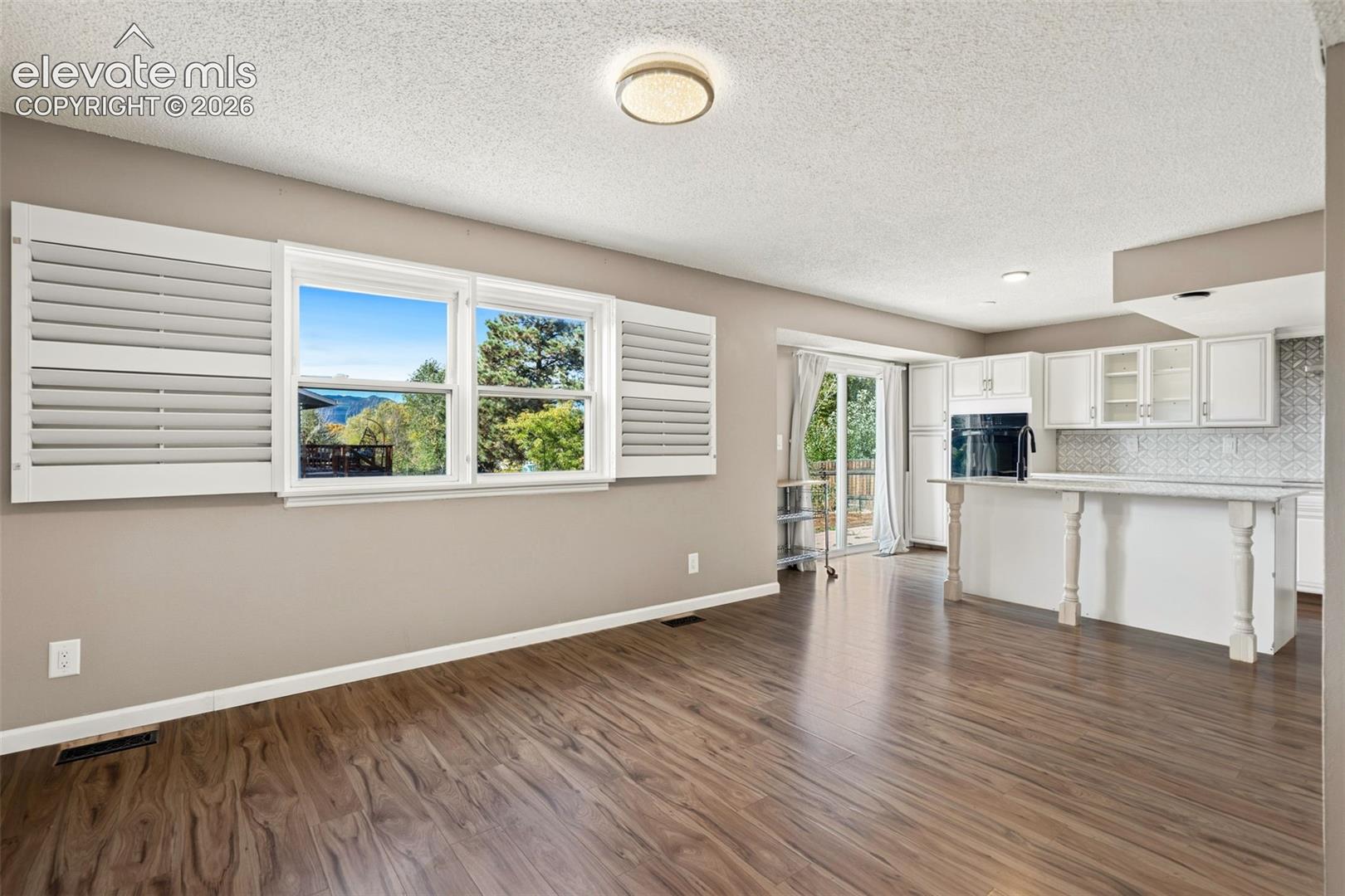 Photo 20 of 7542 RED MOUNTAIN Drive, Colorado Springs