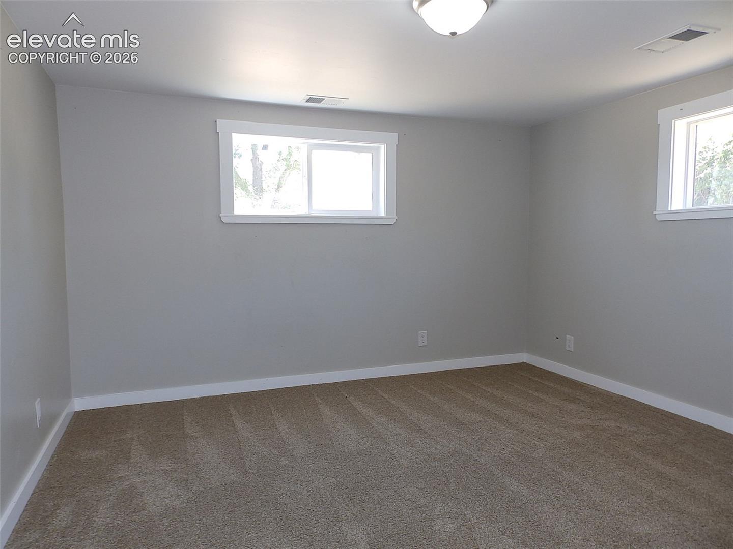 Photo 9 of 502 Pueblo Avenue, Simla