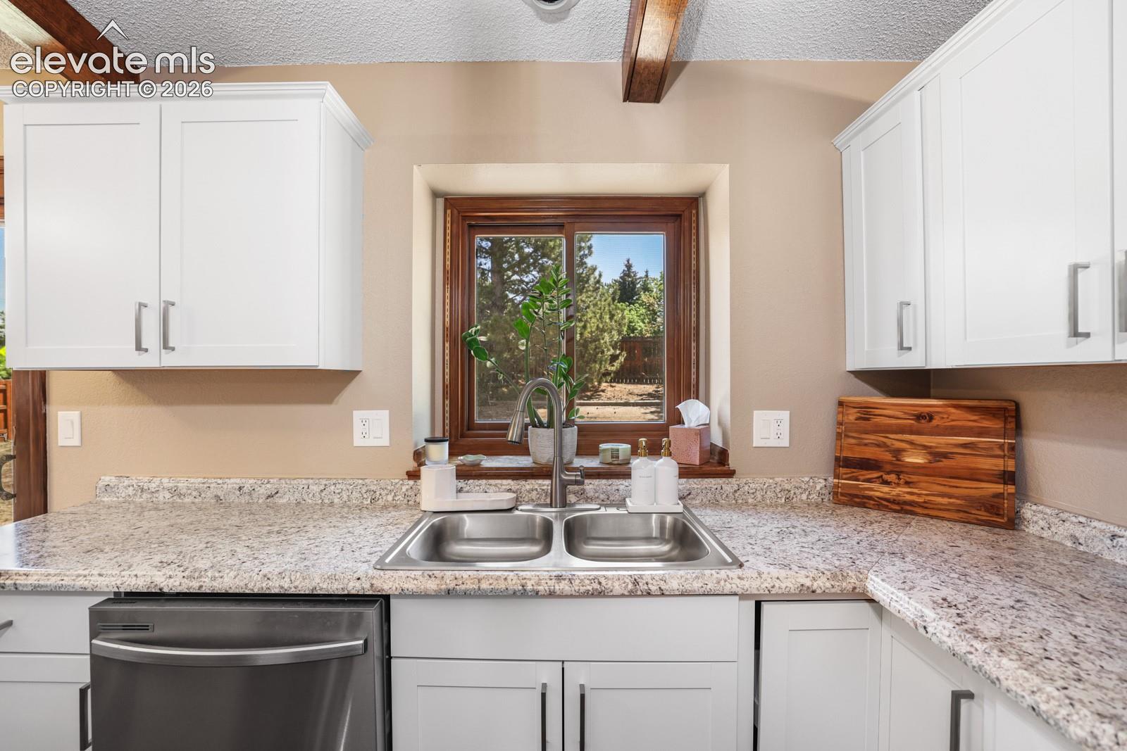 Photo 15 of 8510 Freemantle Drive, Colorado Springs