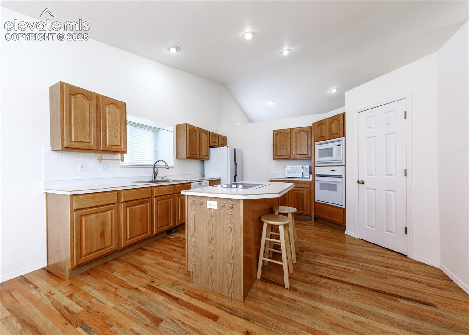 Photo 7 of 1215 Bison Ridge Drive, Colorado Springs