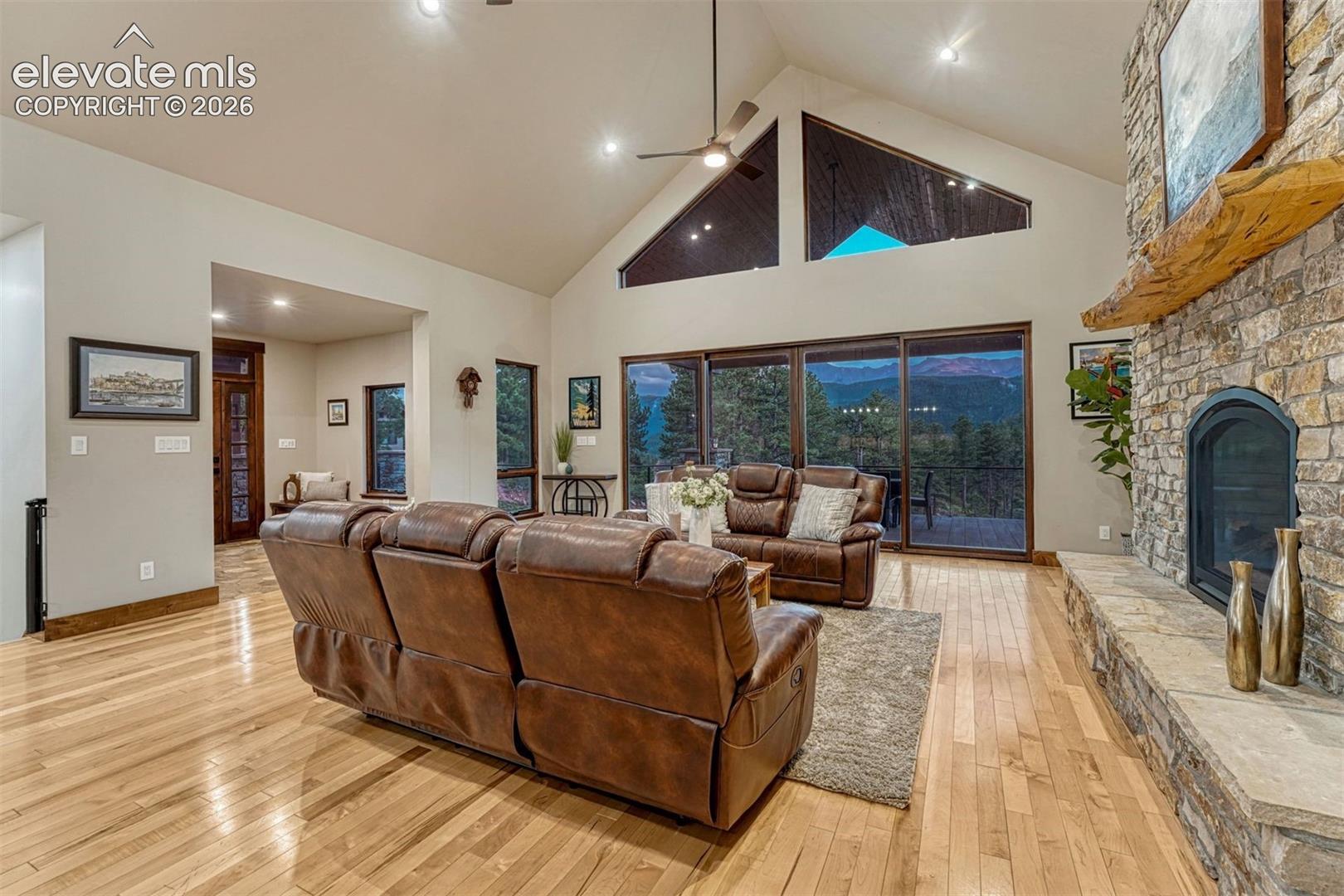 Living Space and views Facing South