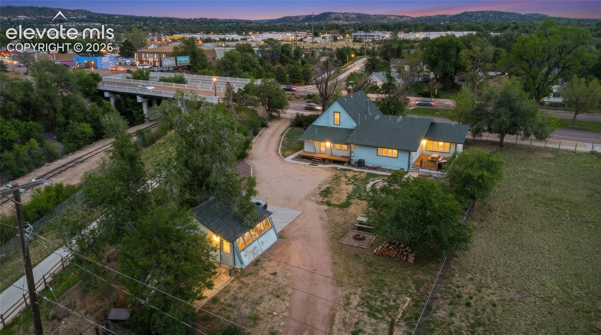 2622 Nevada Ave, Colorado Springs, CO 80907