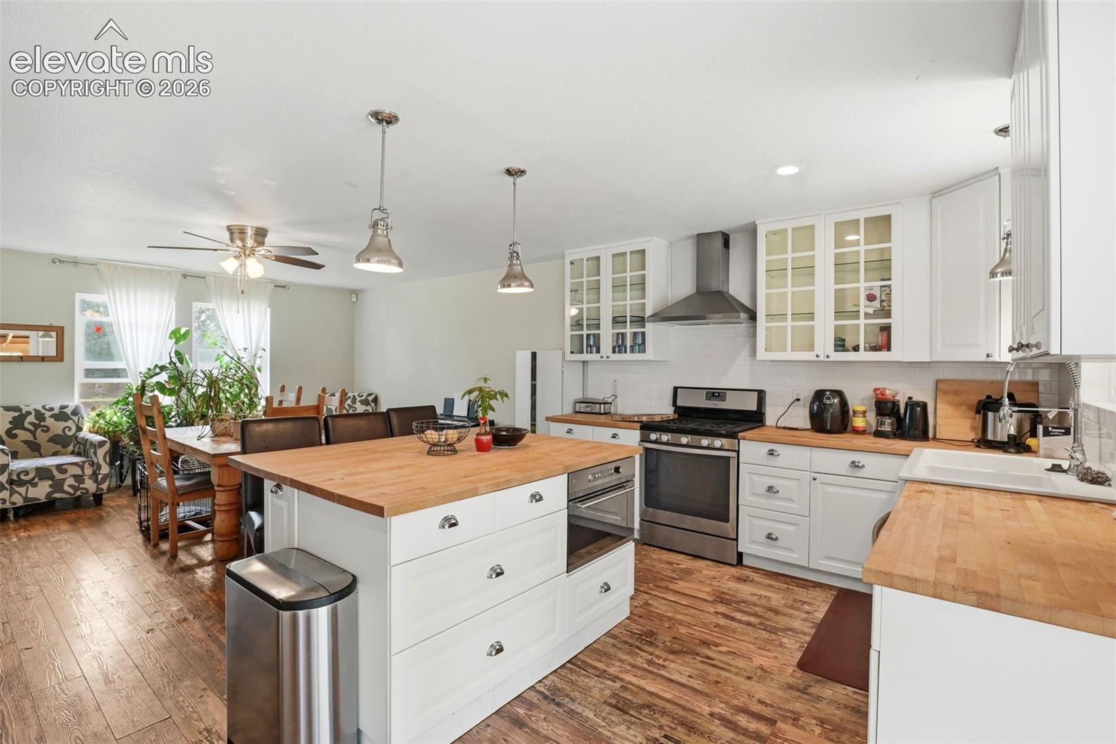 Photo 14 of 4747 Hackamore Drive, Colorado Springs