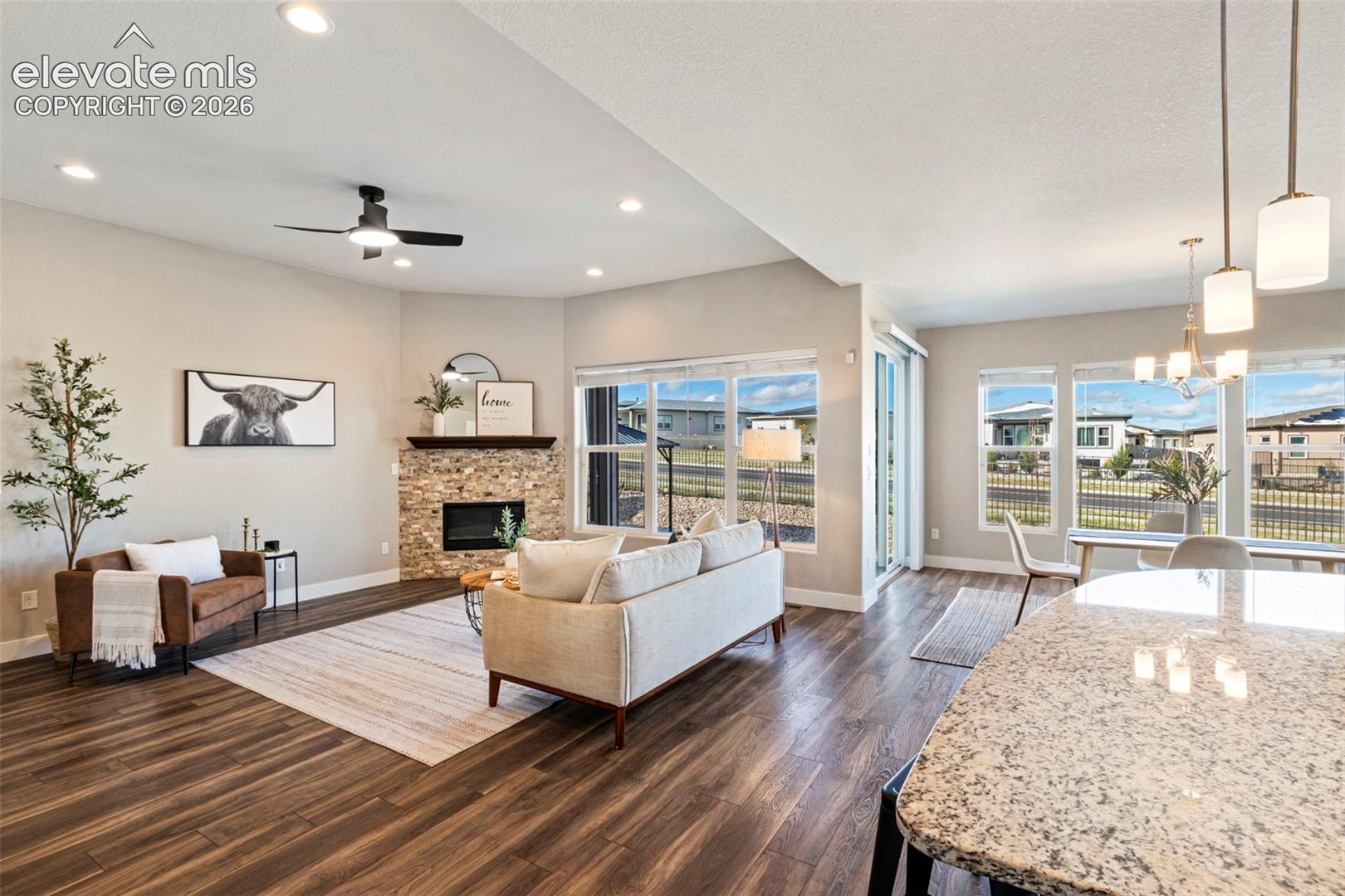 Photo 6 of 9833 Marble Canyon Way, Peyton