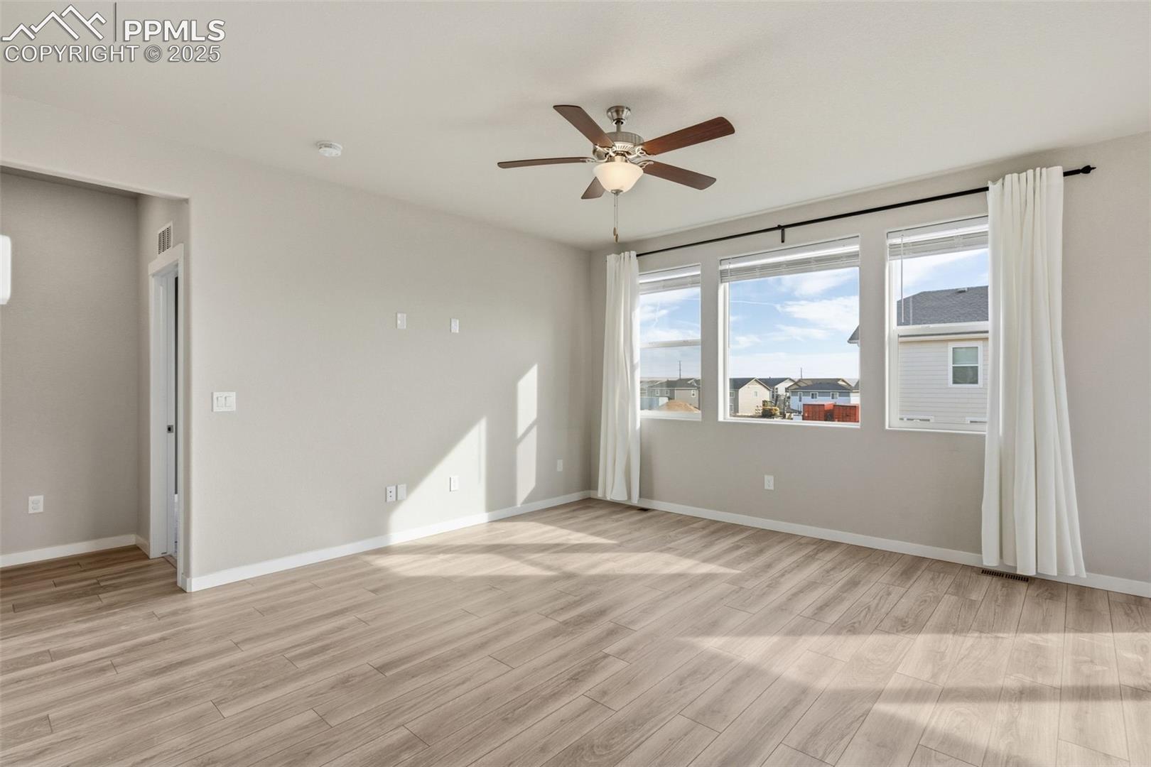 Photo 22 of 5459 Sidewinder Drive, Colorado Springs