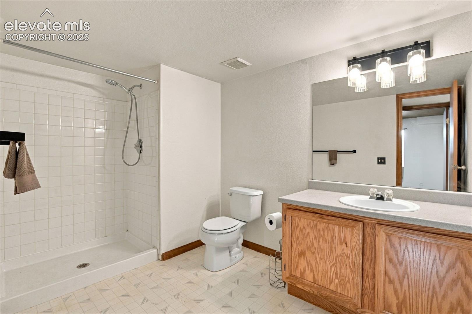 Photo 22 of 1040 Red Brooke Drive, Colorado Springs