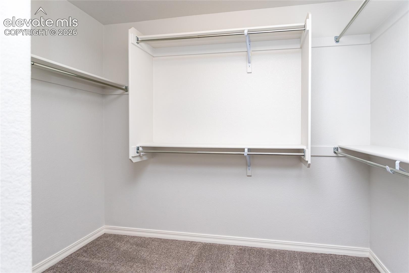 Walk in closet