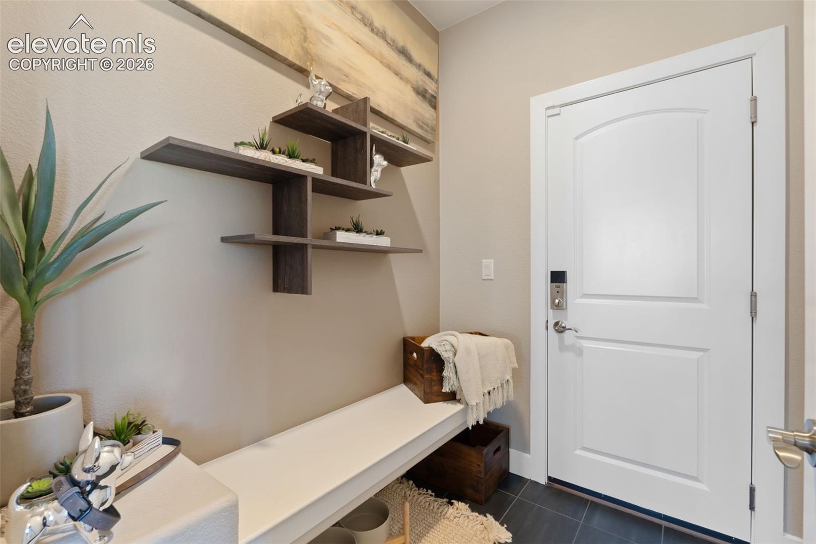 Photo 10 of 6723 Chelsea Thicket Court, Colorado Springs