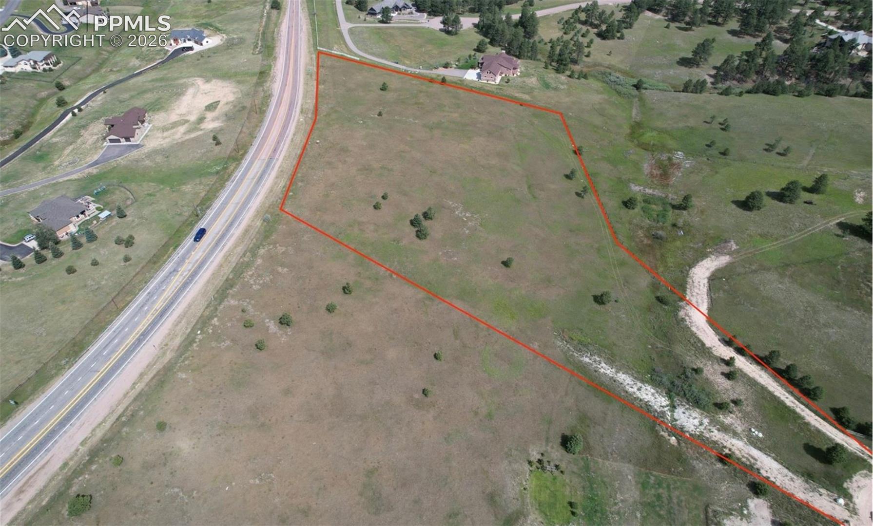 Property Lines are Approximate and not a survey