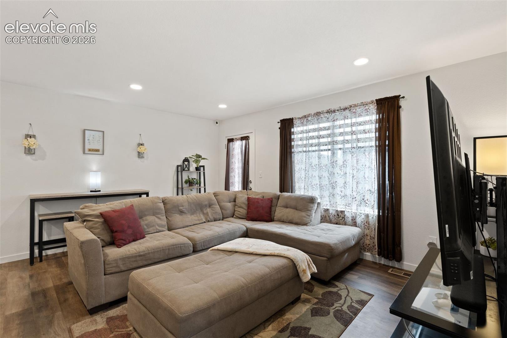 Photo 6 of 5736 Tramore Court, Colorado Springs