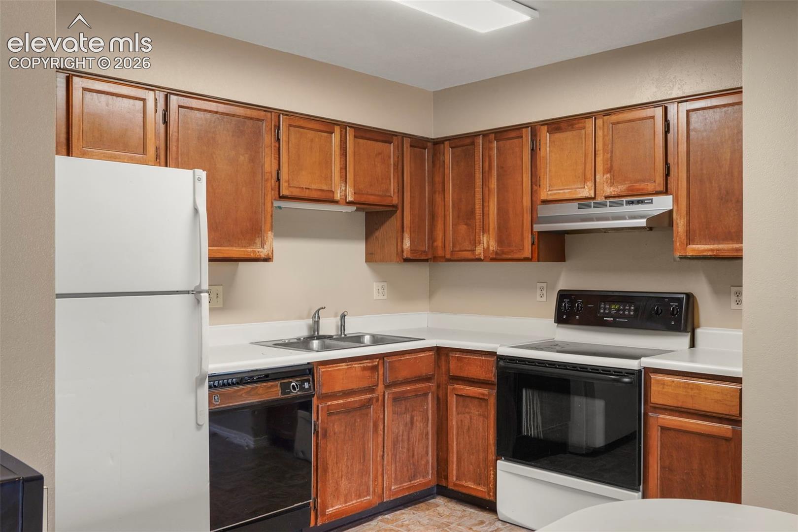 1238 Firefly Cir, Colorado Springs, CO 80916
