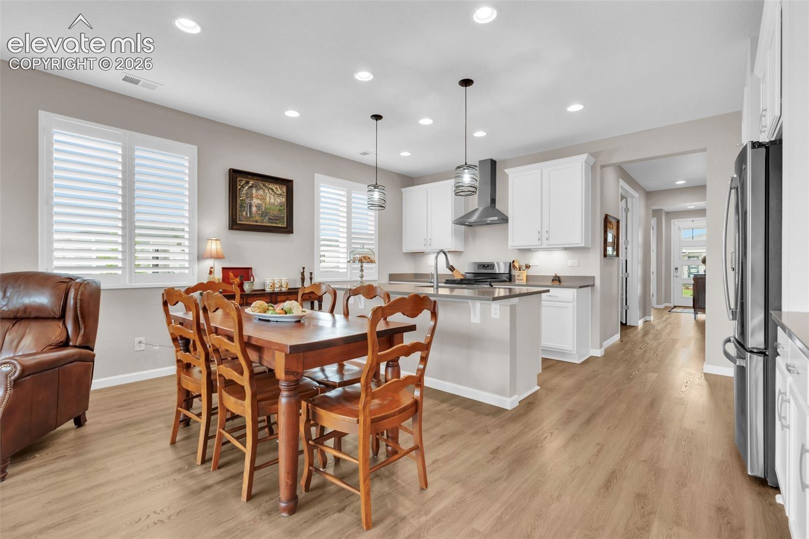 Dining Area looking into Kitchen