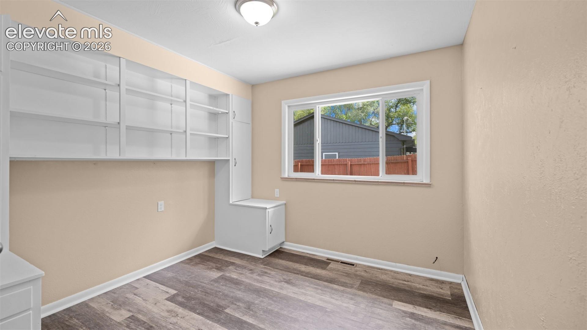 Photo 14 of 1001 Parkview Boulevard, Colorado Springs